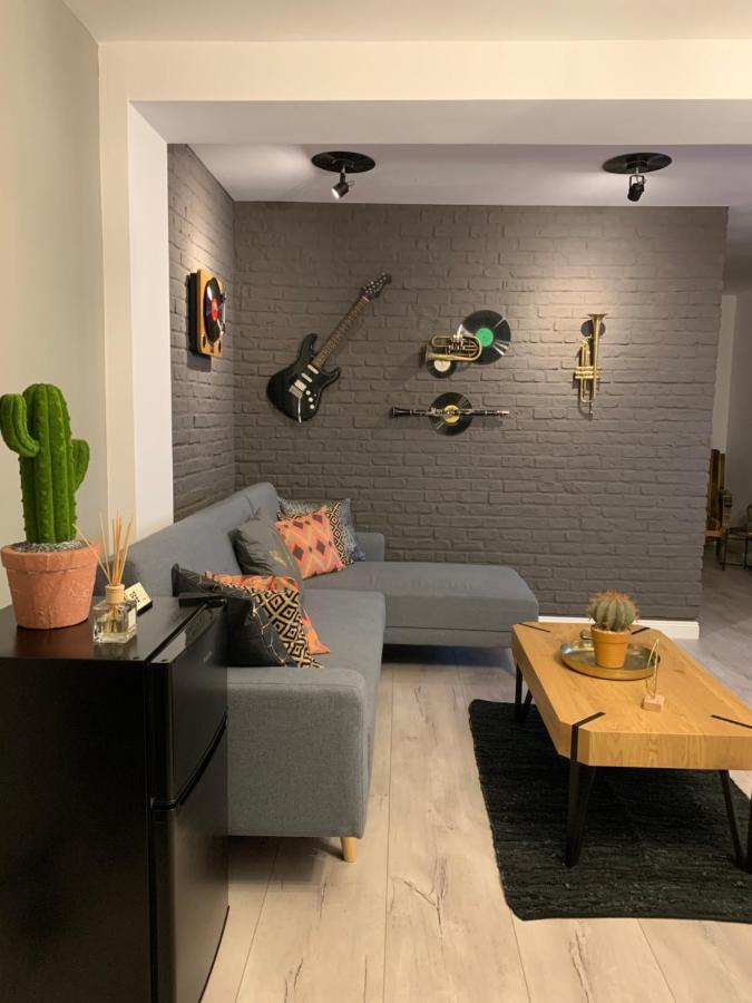 Best Apartment Scheia Suceava Exterior foto